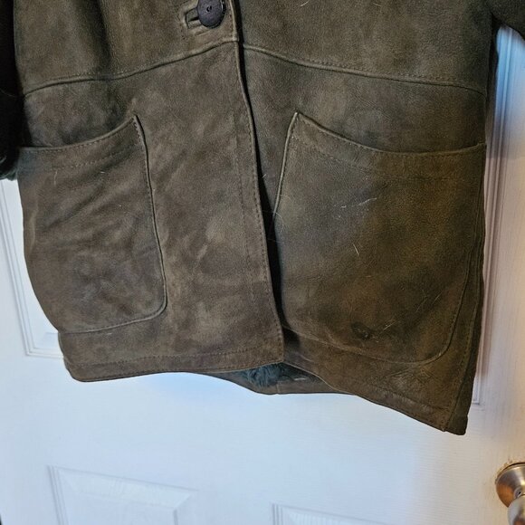 Holt Renfrew Classics Genuine Lambskin Shearling Coat - Made in Canada - S - Picture 10 of 16